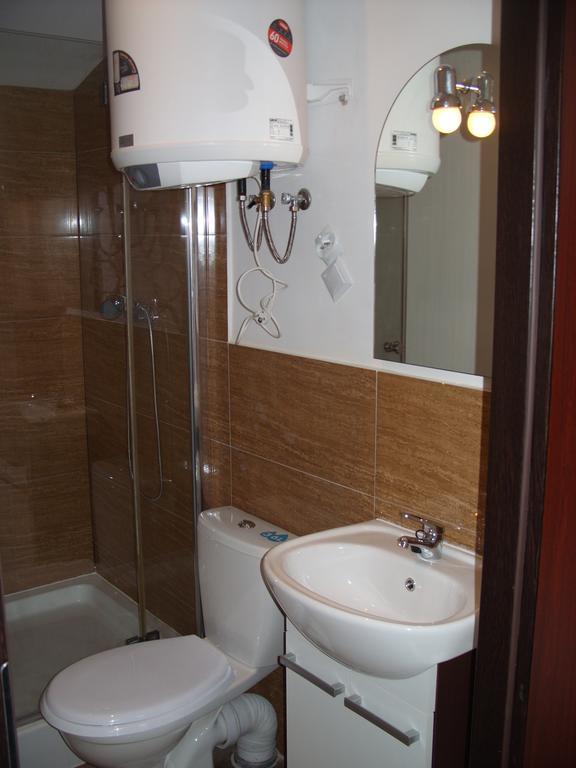 Pokoje Typu Studio Sosnowiec Habitación foto