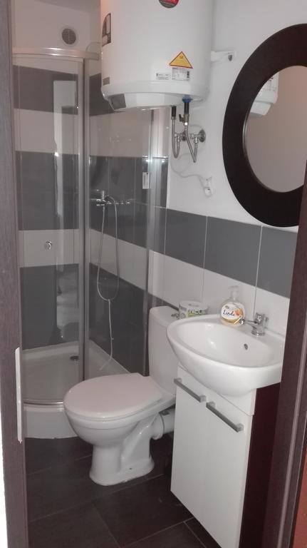 Pokoje Typu Studio Sosnowiec Exterior foto